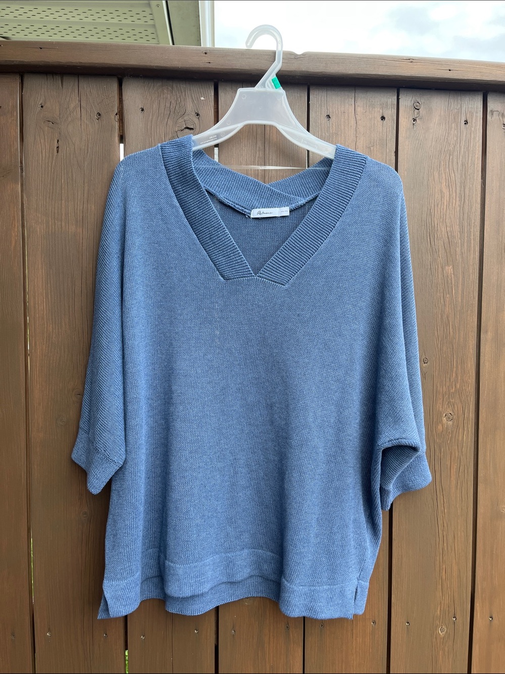 Reitmans XXL V-Neck Knit Sweater in slate /Dusty Blue. Dolman half sleeve